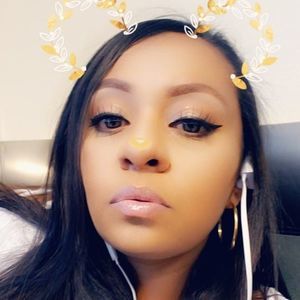 Meet your Posher, Chella